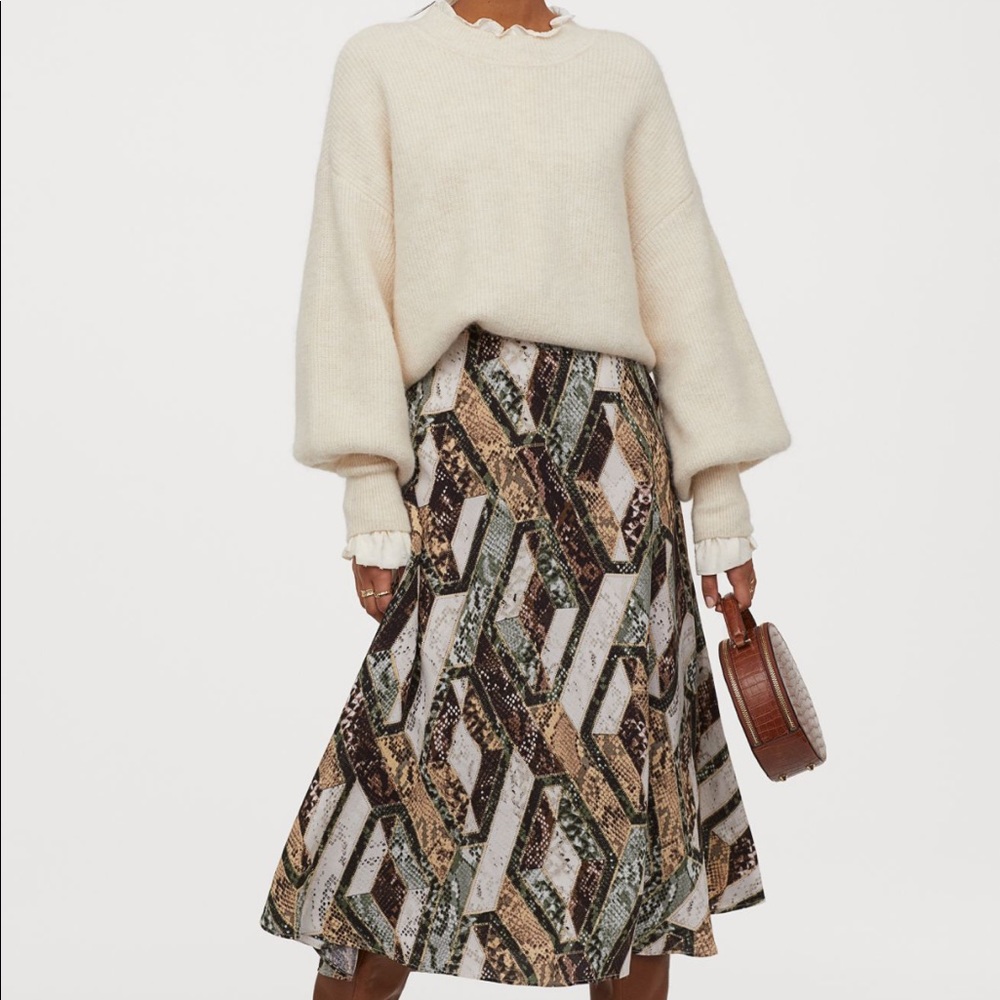 H&M Calf-Length Skirt in Snake Print NEW